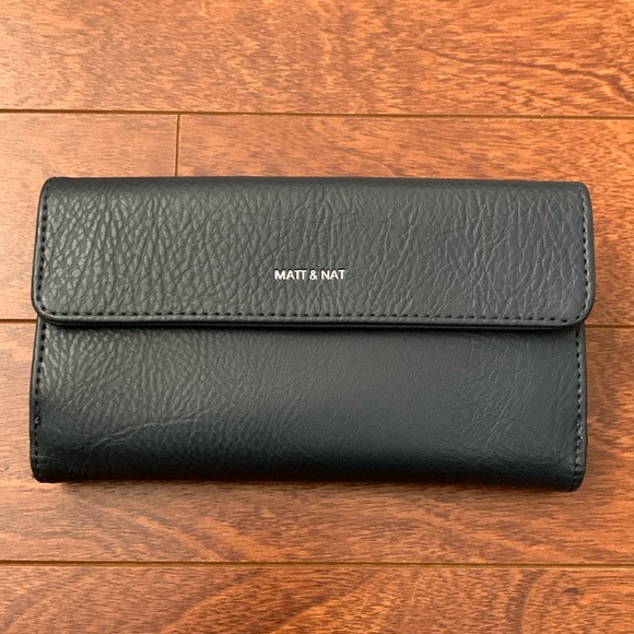 Matt & Nat Handbags - Matt & Nat Vegan Leather Wallet